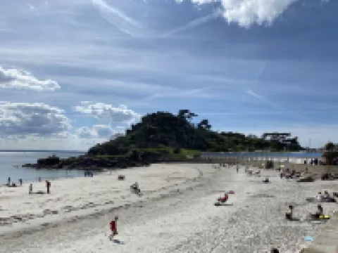 New studio less than 5 minutes from the beaches of the Pink Granite Coast