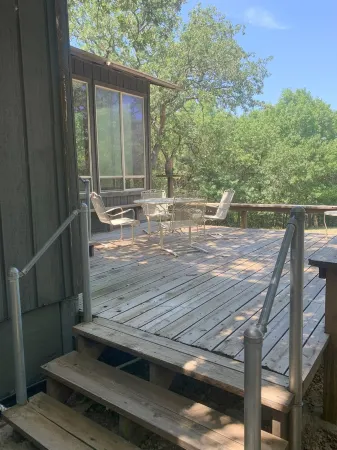 Lakeside Country Cabin with private dock!