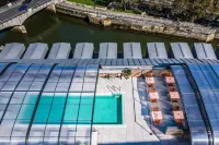 AXEL HOTEL BILBAO ONLY ADULTS - Pools