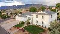 Family&Groups, 5br, Sleep 12, Pool/Hot tub/Firepit