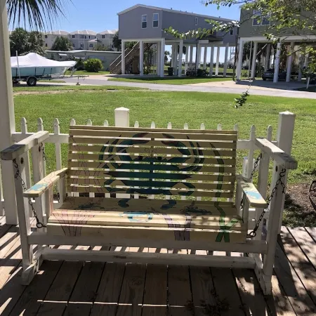 Reel Pelican Paradise located in Paradise village, Shellpoint Beach on the Gulf