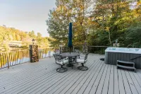 Gorgeous Views of Lake and River one of a kind property sitting on the dam