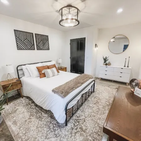 NEW! The Lofts - Industrial/modern loft within walking distance to downtown!