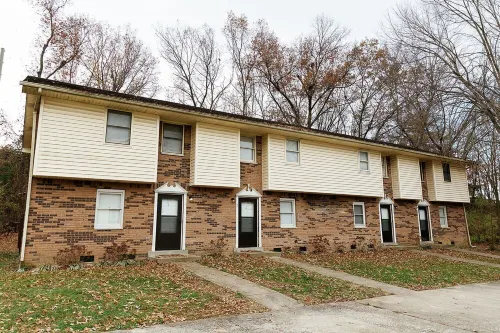 "Morning View 2" Cozy Modern Stay - College/Hiking