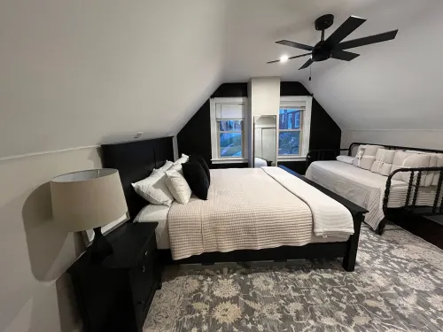 The Secret Mermaid in downtown Mystic! Beautiful & just remodeled!