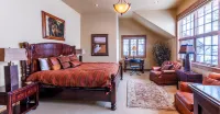 Affordable elegance with great Teton Mountain views