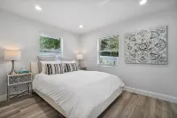 CASITA DELRAY -  314 SW 2nd Street Hotels near Delray Place