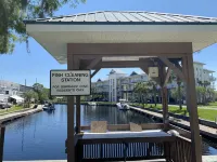 Fisherman’s Dream - condo on canal where the Suwannee meets the Gulf