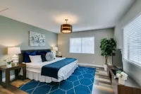 Cozy 2 master suite pool house near strip and convention center Hotels near Ethel M Chocolates Factory & Cactus Garden