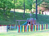 Cabin 5 at Kentucky Lake's  Lynnhurst Family Resort