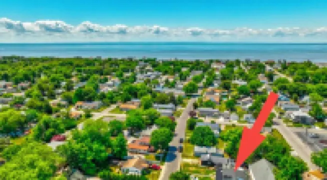 Pure Salt Villa. Lux. Pet Friendly. 3BR 3BA. Sleeps 11. Hotels in Villas