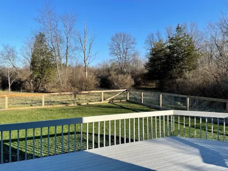 Welcoming retreat close to Cornell, Ithaca College, and Cayuga Lake