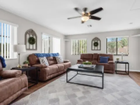 Waterfront Home - GameRoom / Saltwater Pool / Tropical Sunsets / Fish / Swim Hotels in Hernando Beach
