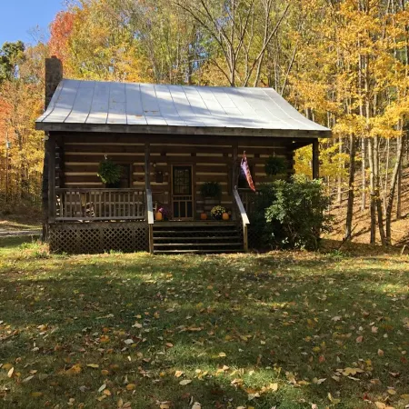 ~ Cabin in the Wildwoods ~ Secluded ~ Rustic ~ Family Friendly~