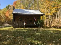 ~ Cabin in the Wildwoods ~ Secluded ~ Rustic ~ Family Friendly~ - Hytter
