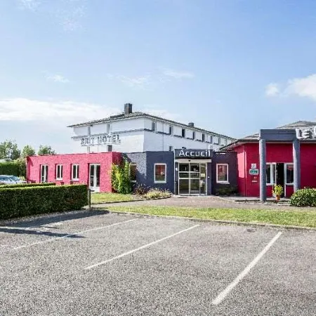 Brit Hotel Rennes le Castel