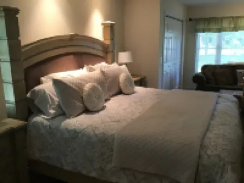 Guesthouse located in historic Toccoa Ga Hotels in Stephens County