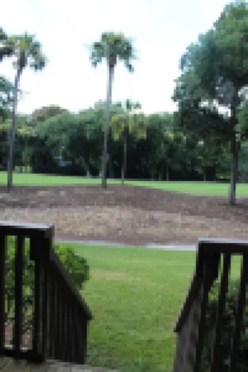 On Cougar Point - 3 minute walk to the beach - updated villa