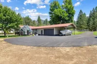 The Shady Knoll - Peace & Quiet near the Rogue River!