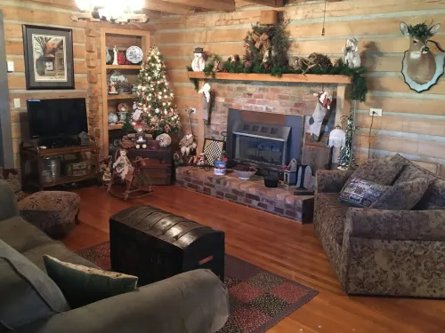 Cozy cabin in the foothills of North Carolina