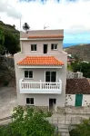 Casa Alicia Apartment 1 with 3 bedrooms, 2 bathrooms, in Hermigua, La Gomera