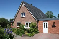 near the dyke (30m) and green beach, sea water swimming pool - Lejligheder