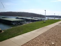 Corner Unit Towers! Free Wifi! Elevators, Indoor pool - SPECIAL WINTER RATES!!!