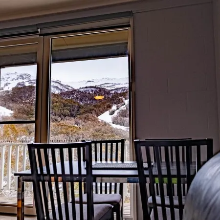 Penthouse two level Apartment with Mountain Views