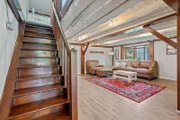 Unplug at RIVER RUN—Secluded, Waterfront, Kayaking