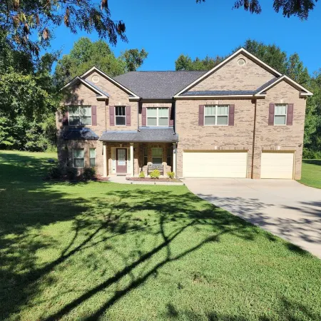 5 bedrooms/ 4 baths/ sleeps 14 (8.7 miles from Jordan-Hare Stadium
