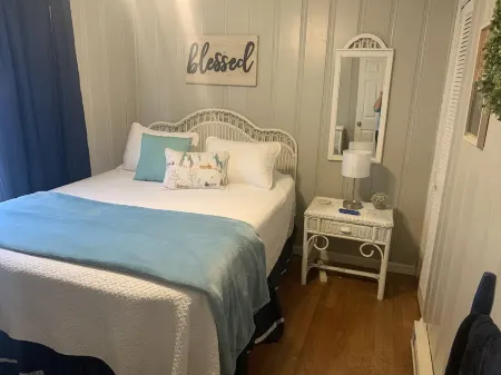 The Landing - quaint 2 BDRM condo close 2 all amenities at Lk Junaluska Conf Ctr