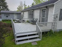 Cozy Creek Cottage, situated between the beautiful rolling hills of Italy, NY Hotels near West River Marsh