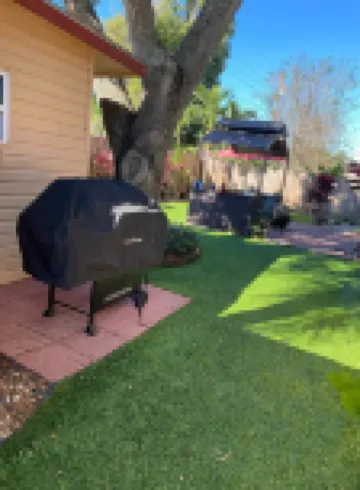 Home away from Home! Close to Beaches and Shops.