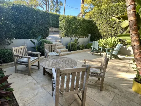 Relax in the heart of Montecito