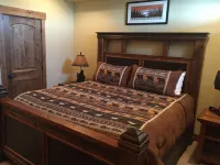 Luxury Ski Condo Close to Deer Valley Express Gondola!