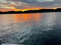 Lake Guntersville: 4Br 4ba House w Boat Parking, Nice Patio, Near Rocket City!