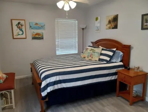 2 bedrooms 1 bath first floor condo on Anastasia Island. Minutes from beach.