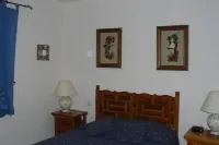 BEAUCAIRE Recent house surrounded by nature Hotels in Beaucaire