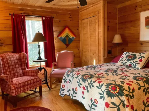 The Cozy Cabin In Black Mountain