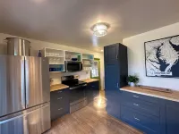 The Blue Heron-Spacious Waterfront Eastern Shore getaway with kayaks
