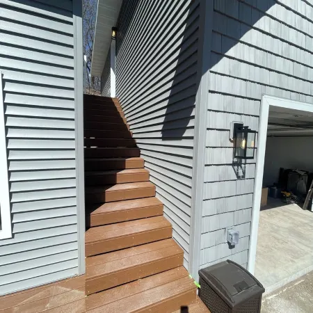 Fern Beach Hideaway Beautiful New Build Lakefront property-Pet Friendly
