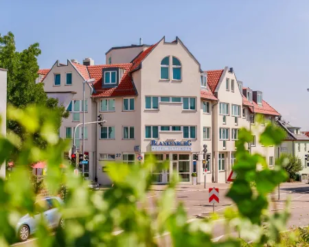 PLAZA Hotel Blankenburg Ditzingen, Sure Hotel Collection Hotels in Ditzingen
