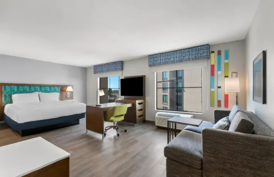 鳳凰/吉爾伯特歡朋酒店