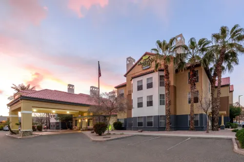 Homewood Suites by Hilton Phoenix - Chandler Hotels in Chandler