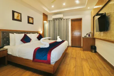 Zip by Spree Hotels Grand Legacy Prime Các khách sạn gần Ram Tal Horticultural Garden