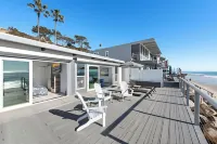 Oceanfront Retreat: 2BR Home with Private Beach Access, Firepit & BBQ Hotels in Dana Point