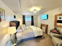 Tranquil 3 Bedroom, 2 Bath Home Near Scenic River Walk!