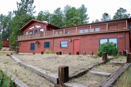 Gorgeous Deck View of Pike's Peak in Secluded Forest- 8 Acres; Excellent Reviews