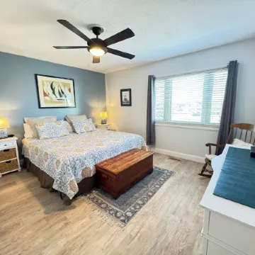 Oceanfront Condo!  Seawalk Retreat - Oceanfront views and immediate beach access