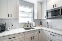 Downtown Studio Apartment in Eugene’s Heart!